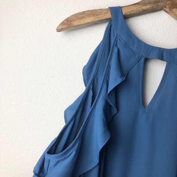 Miss Chievous Women's cold shoulder top Small NWT - Picture 3 of 7